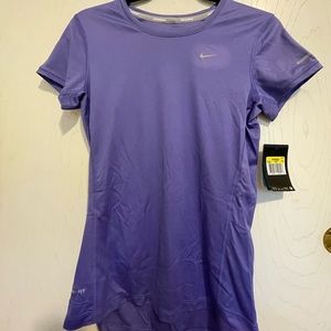 NWT NIKE WOMEN’s dry fit top